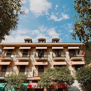 hotel-meubl-laveno-mombello.it-lombardy.com/