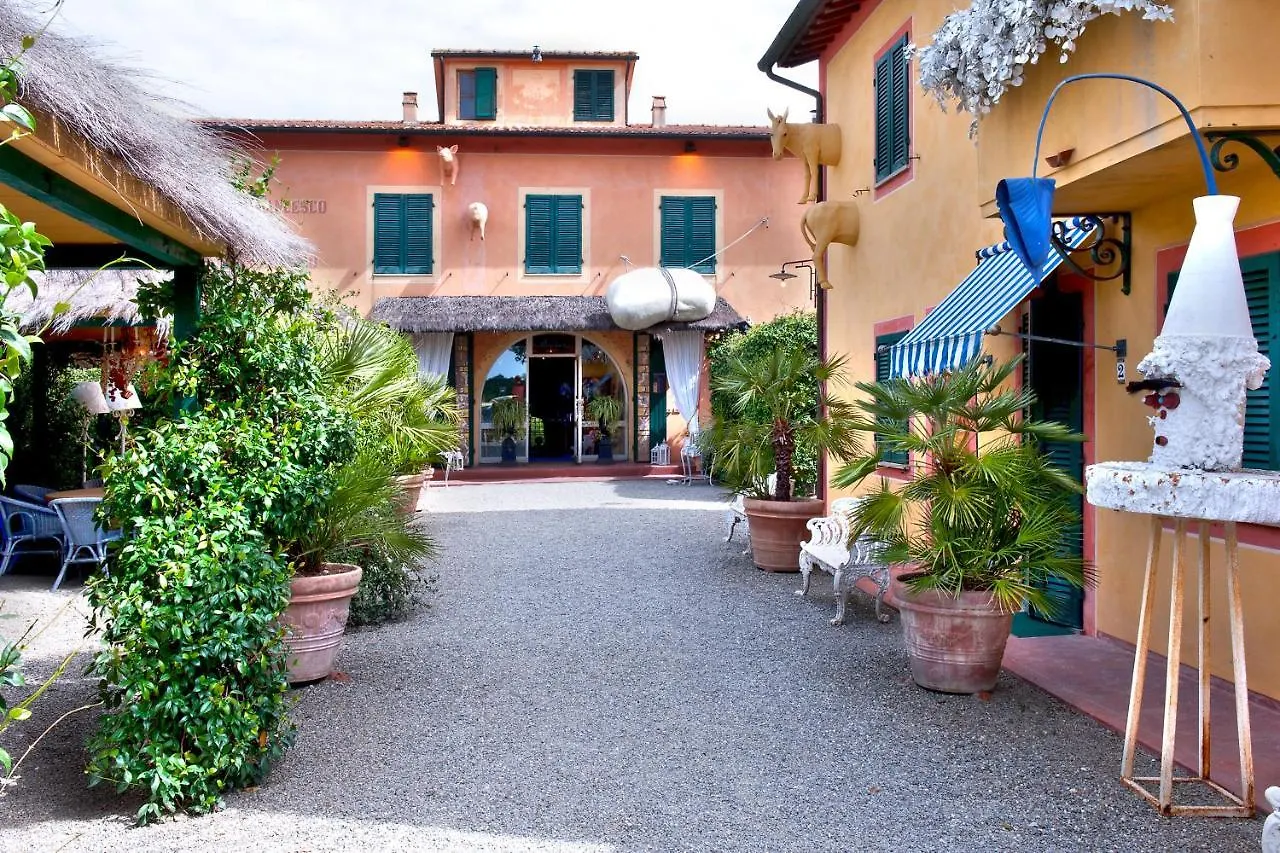 Fattoria Santa Lucia Borgo Alla Cantina location